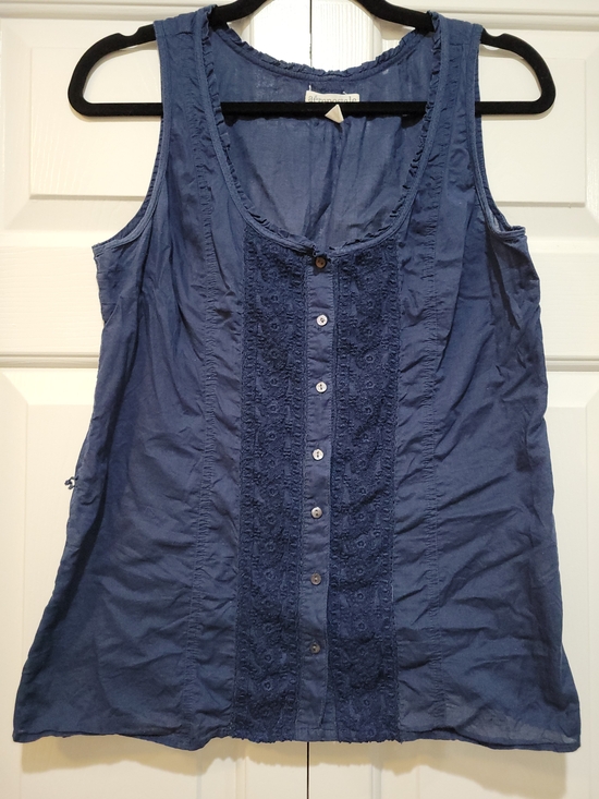Aeropostale Tops - Aeropostale Blue Sleeveless Button-Front Lace-Trim Tank